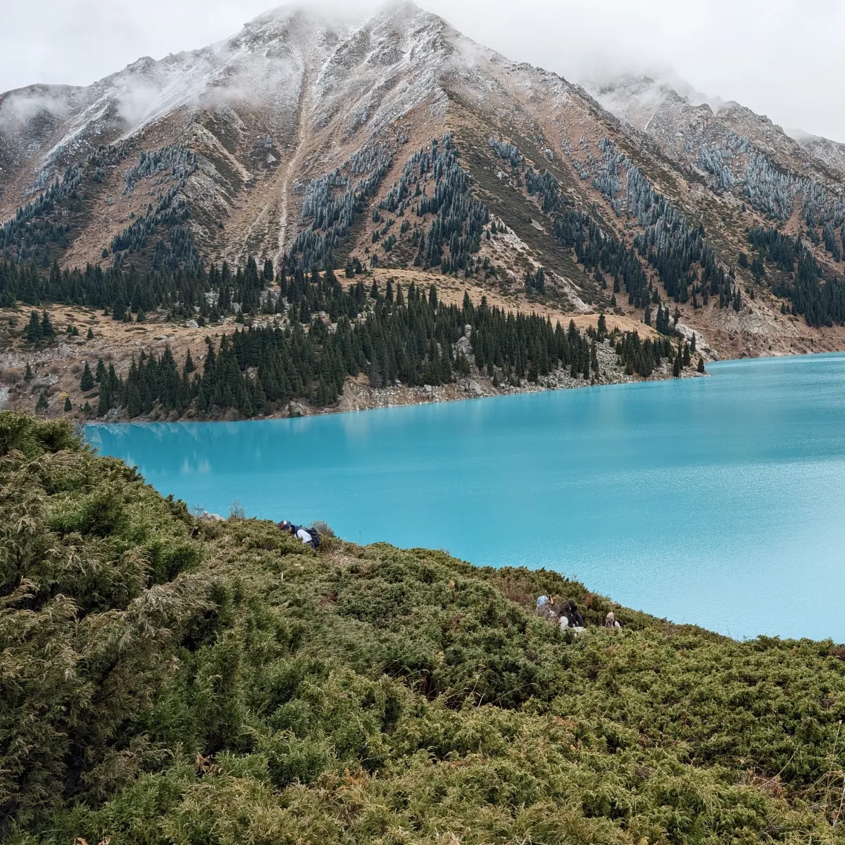 https://d2rzpmb54mcyw0.cloudfront.net/content/guides/almaty/almaty1.webp