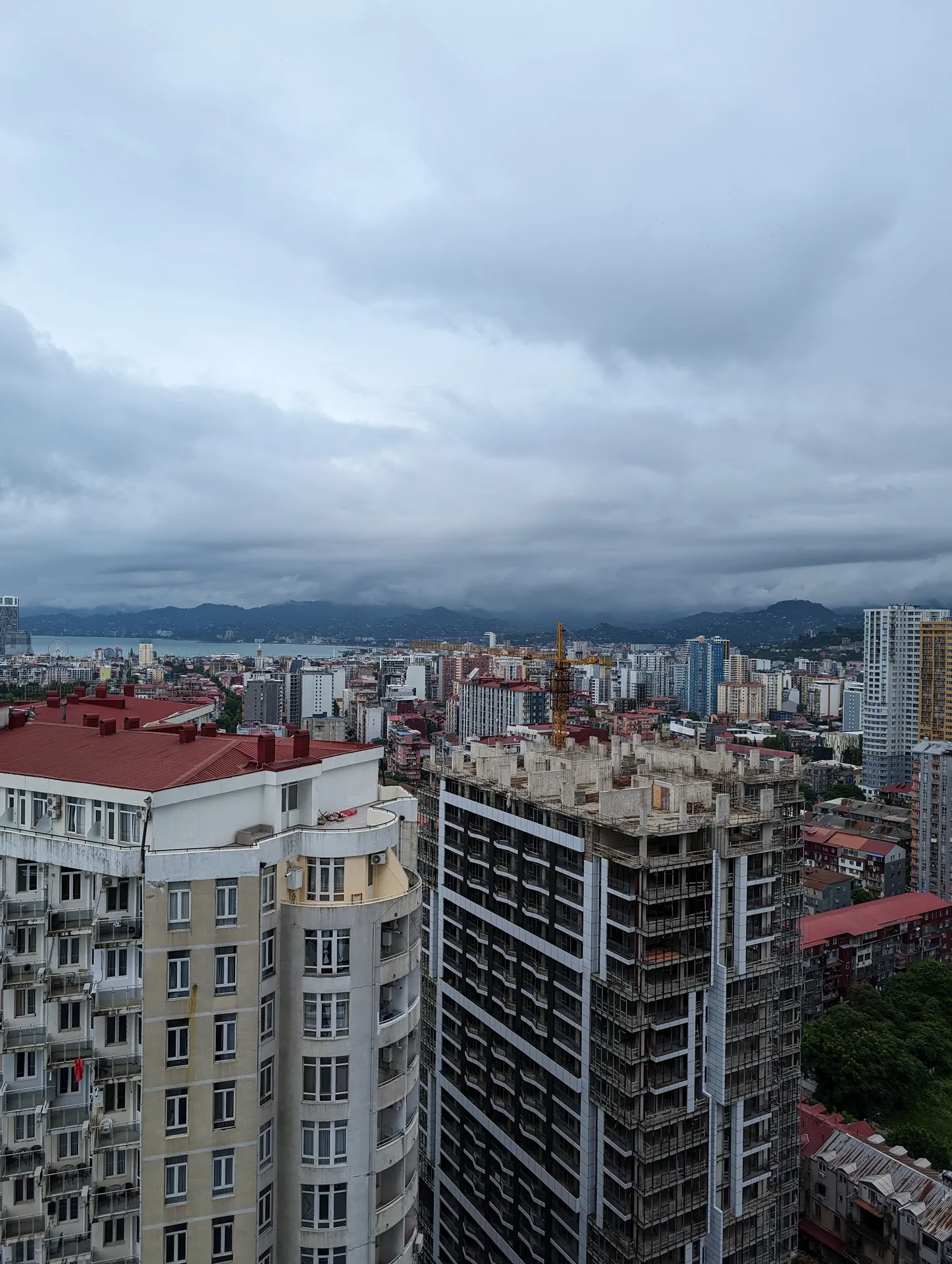 https://d2rzpmb54mcyw0.cloudfront.net/content/guides/batumi/batumi21.webp