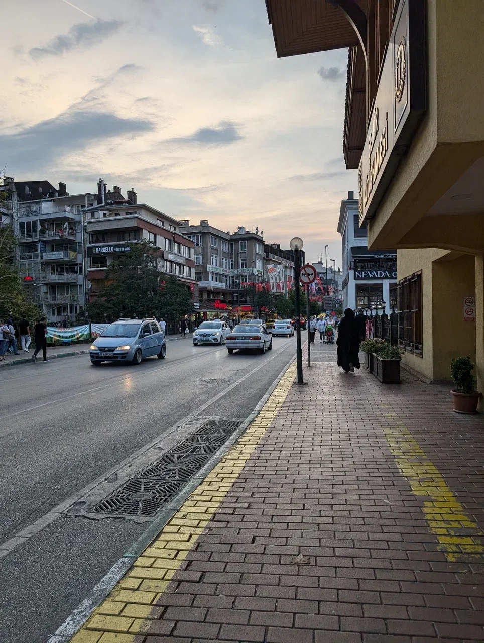 https://d2rzpmb54mcyw0.cloudfront.net/content/guides/bursa/bursa5.webp