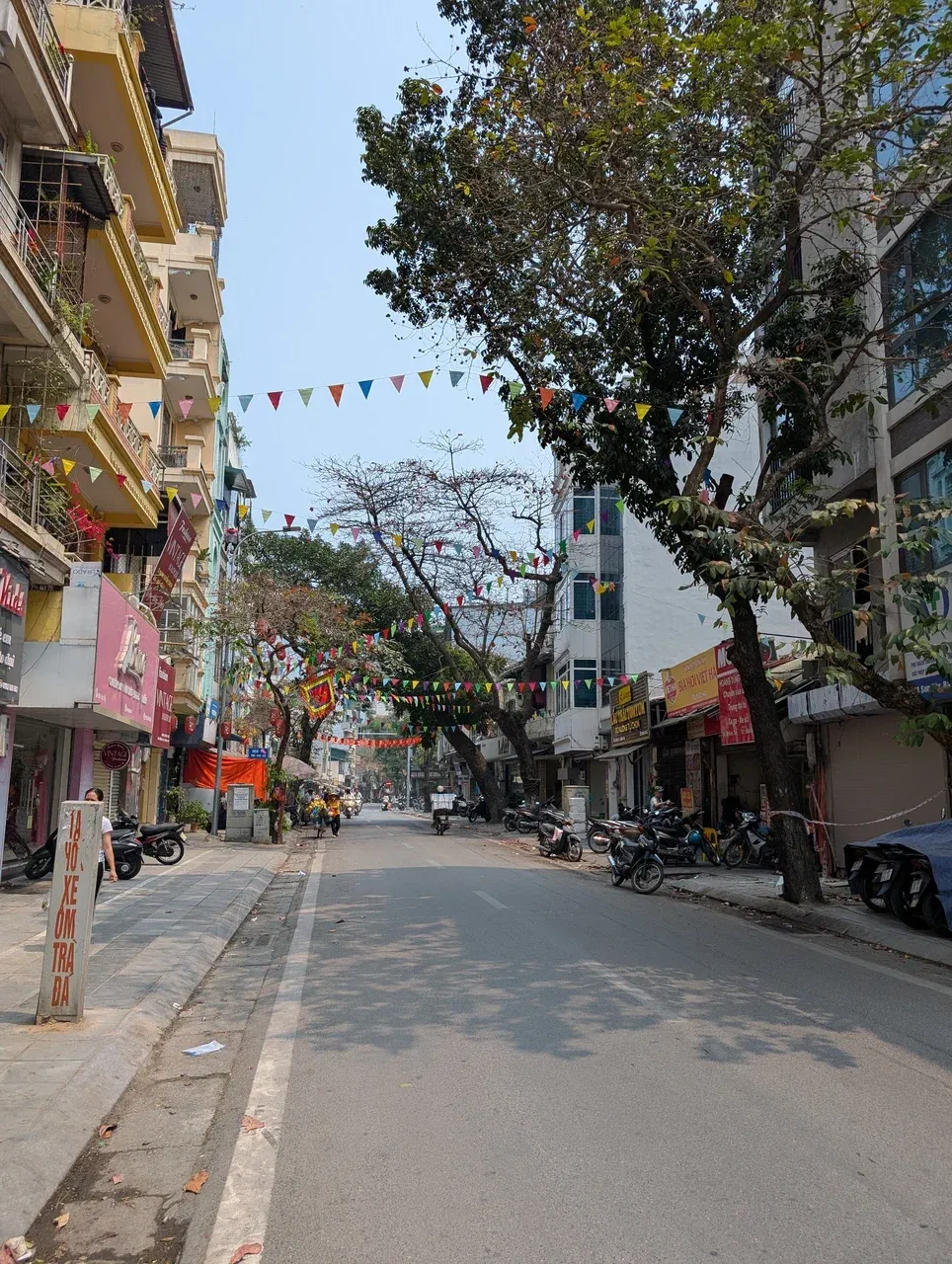 https://d2rzpmb54mcyw0.cloudfront.net/content/guides/hanoi/hanoi.webp