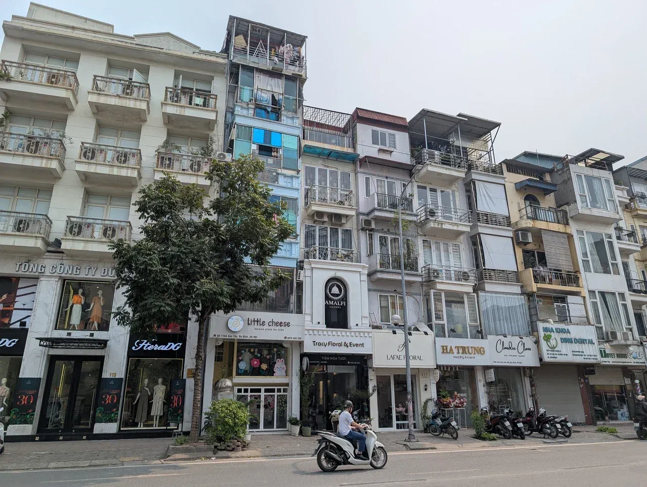https://d2rzpmb54mcyw0.cloudfront.net/content/guides/hanoi/hanoi20.webp