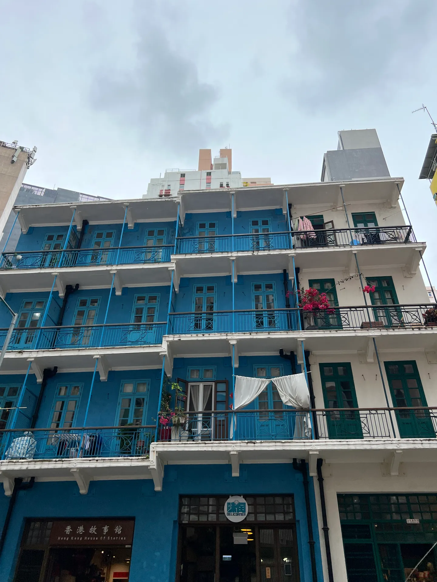 https://d2rzpmb54mcyw0.cloudfront.net/content/guides/hong-kong-guide-from-local/hongkong2.webp