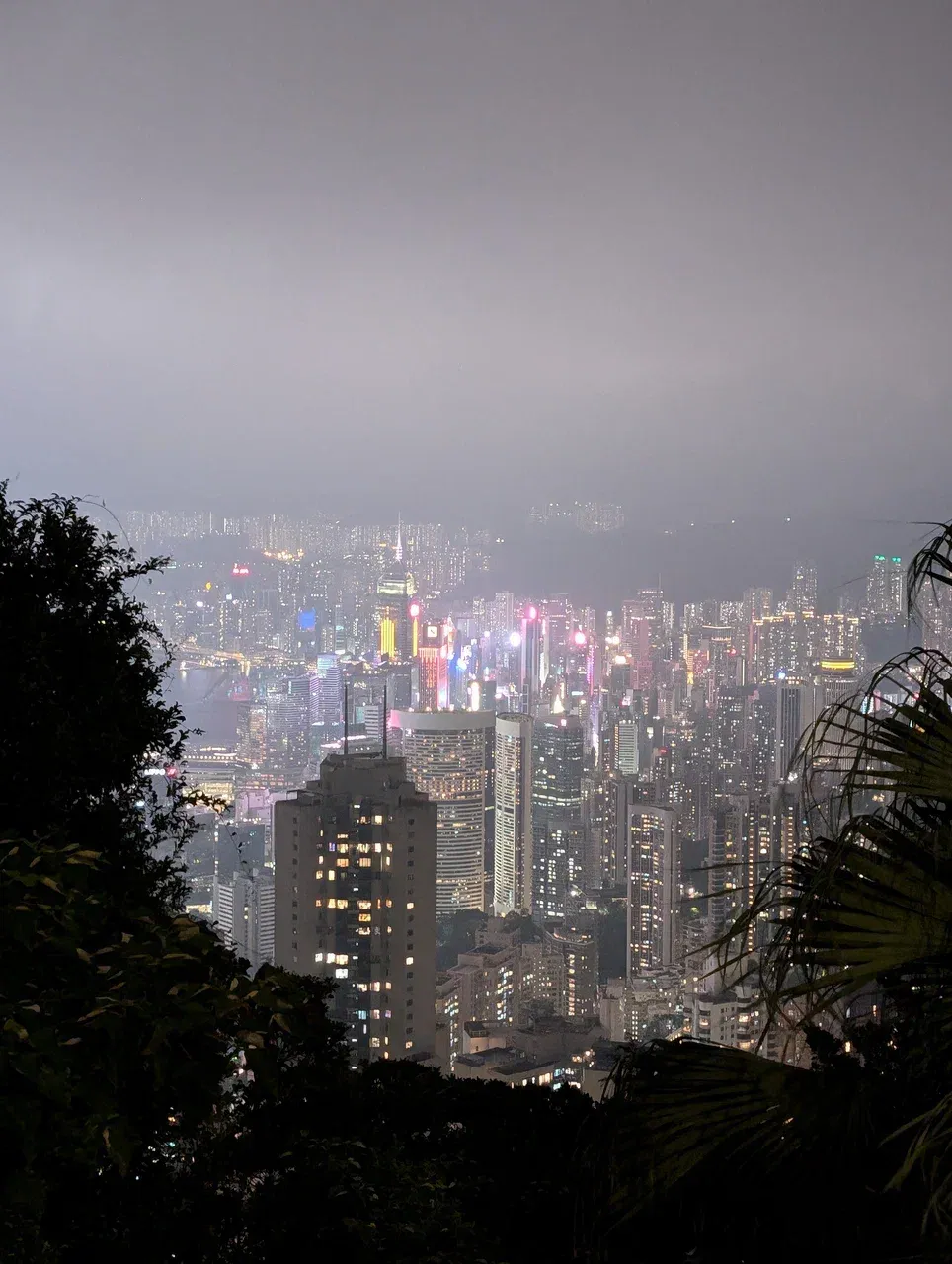 https://d2rzpmb54mcyw0.cloudfront.net/content/guides/hong-kong/hongkong10.webp