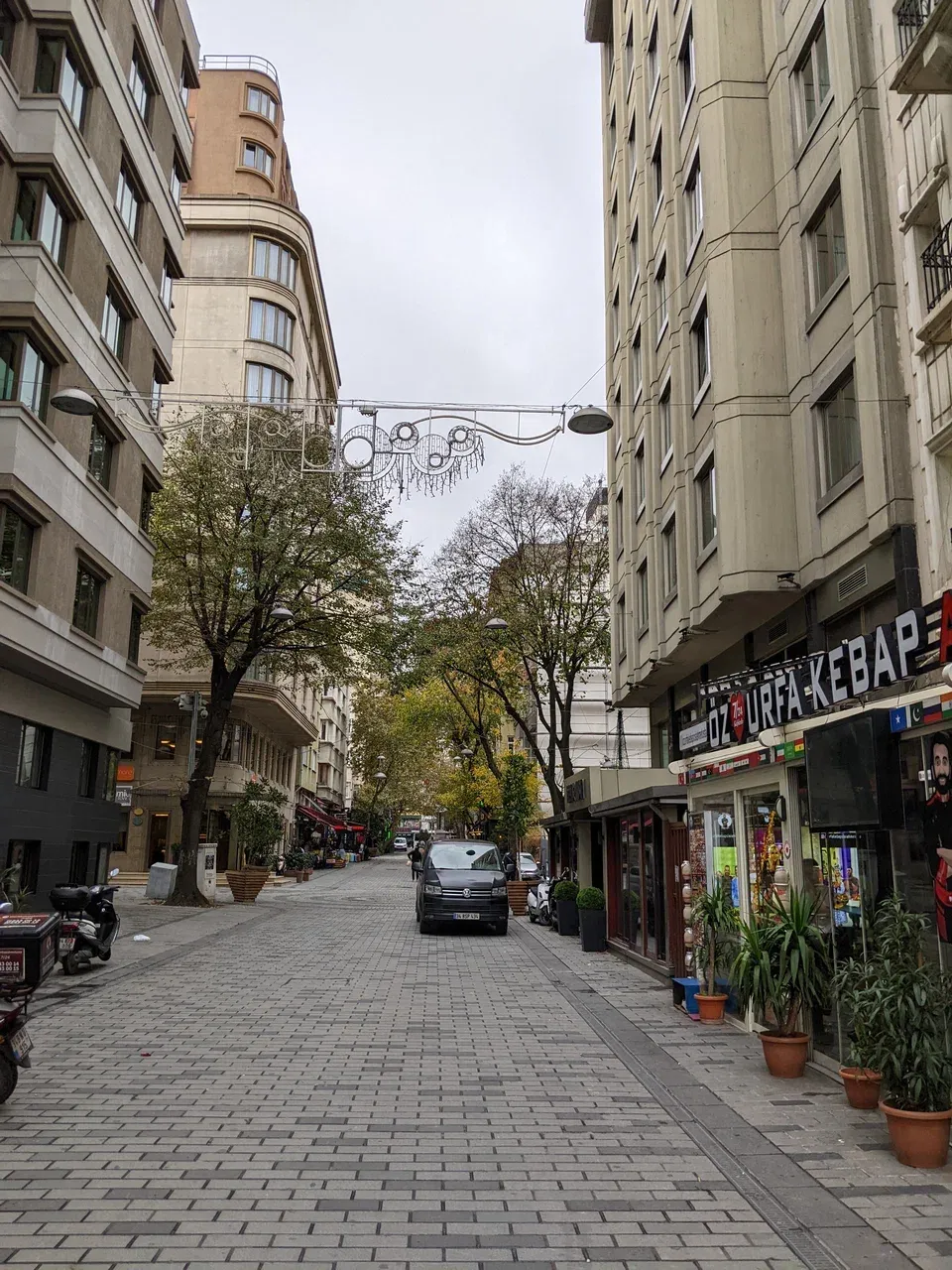 https://d2rzpmb54mcyw0.cloudfront.net/content/guides/istanbul/istanbul5.webp