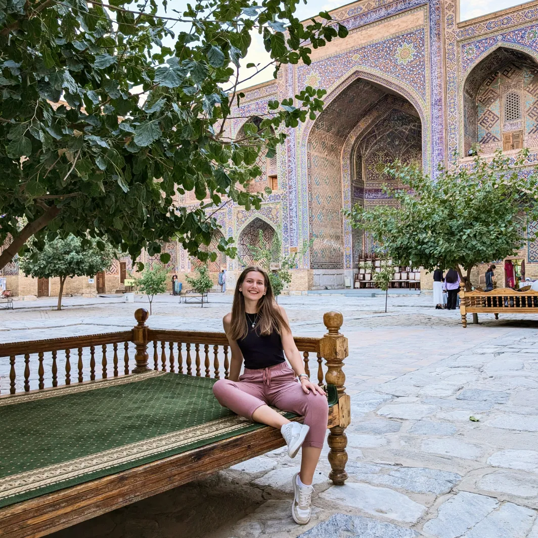 https://d2rzpmb54mcyw0.cloudfront.net/content/guides/uzbekistan/uzbekistan10.webp
