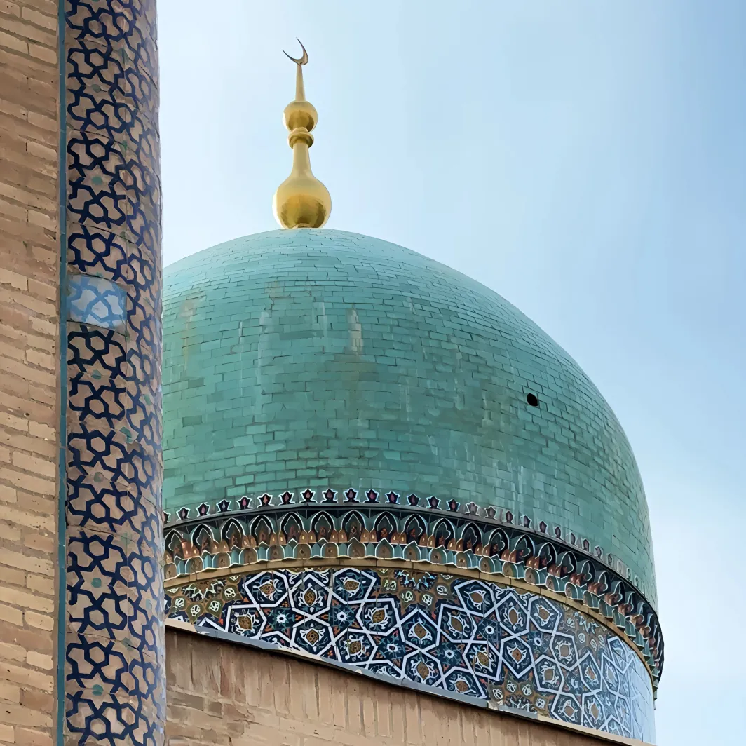 https://d2rzpmb54mcyw0.cloudfront.net/content/guides/uzbekistan/uzbekistan3.webp