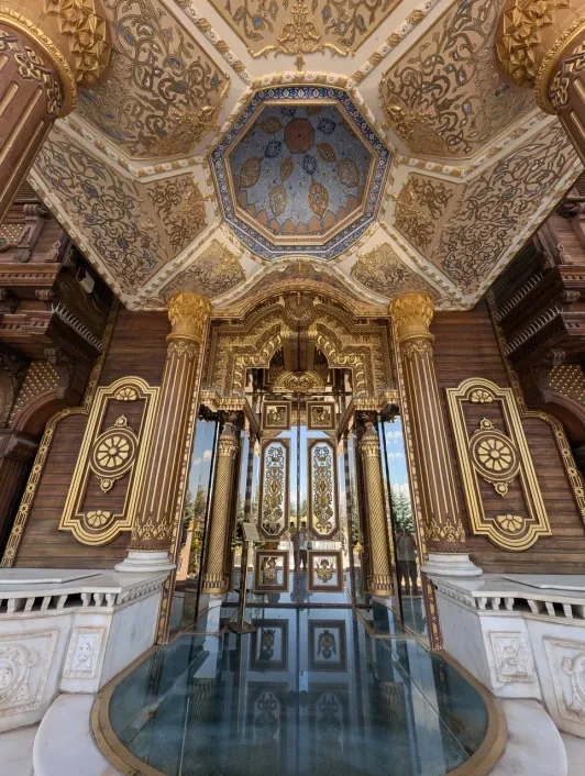 https://d2rzpmb54mcyw0.cloudfront.net/content/guides/ankara/golden-pavilion-museum2.webp