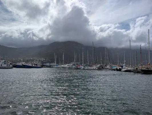 https://d2rzpmb54mcyw0.cloudfront.net/content/guides/cape-town/hout-bay2.webp