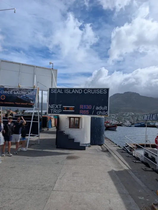 https://d2rzpmb54mcyw0.cloudfront.net/content/guides/cape-town/hout-bay3.webp