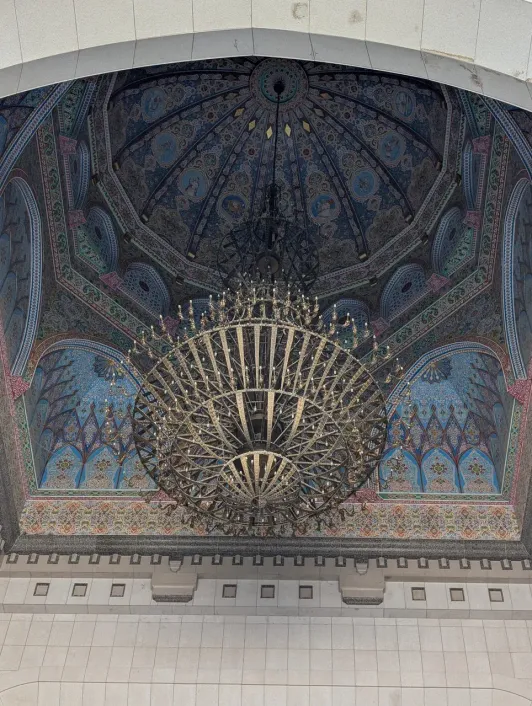https://d2rzpmb54mcyw0.cloudfront.net/content/guides/dushanbe/kohe-navruz3.webp