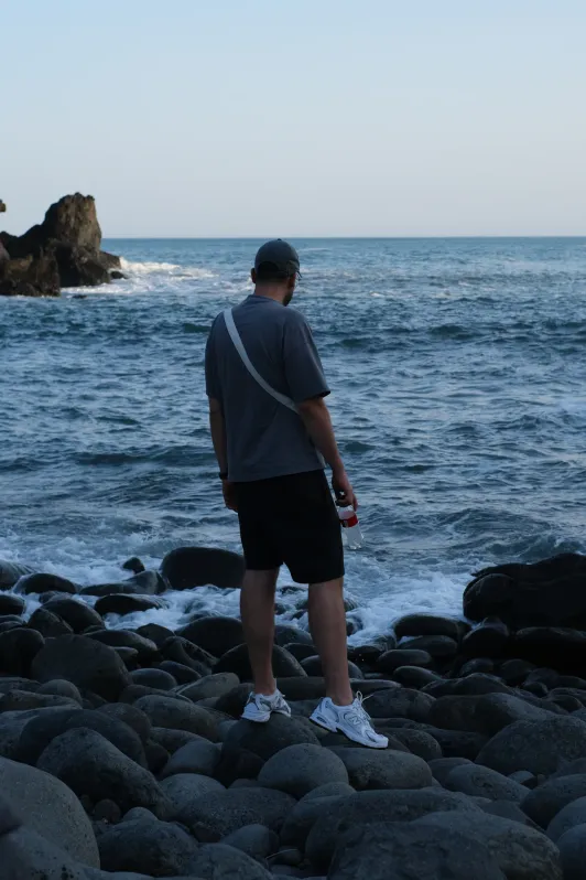 https://d2rzpmb54mcyw0.cloudfront.net/content/guides/jeju/jusangjeollidae6.webp