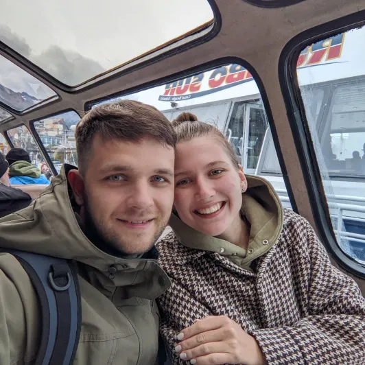https://d2rzpmb54mcyw0.cloudfront.net/content/guides/ushuaia/ferry2.webp