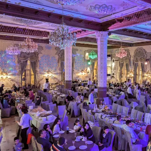 https://d2rzpmb54mcyw0.cloudfront.net/content/guides/uzbekistan/restraunt-samarkand3.webp