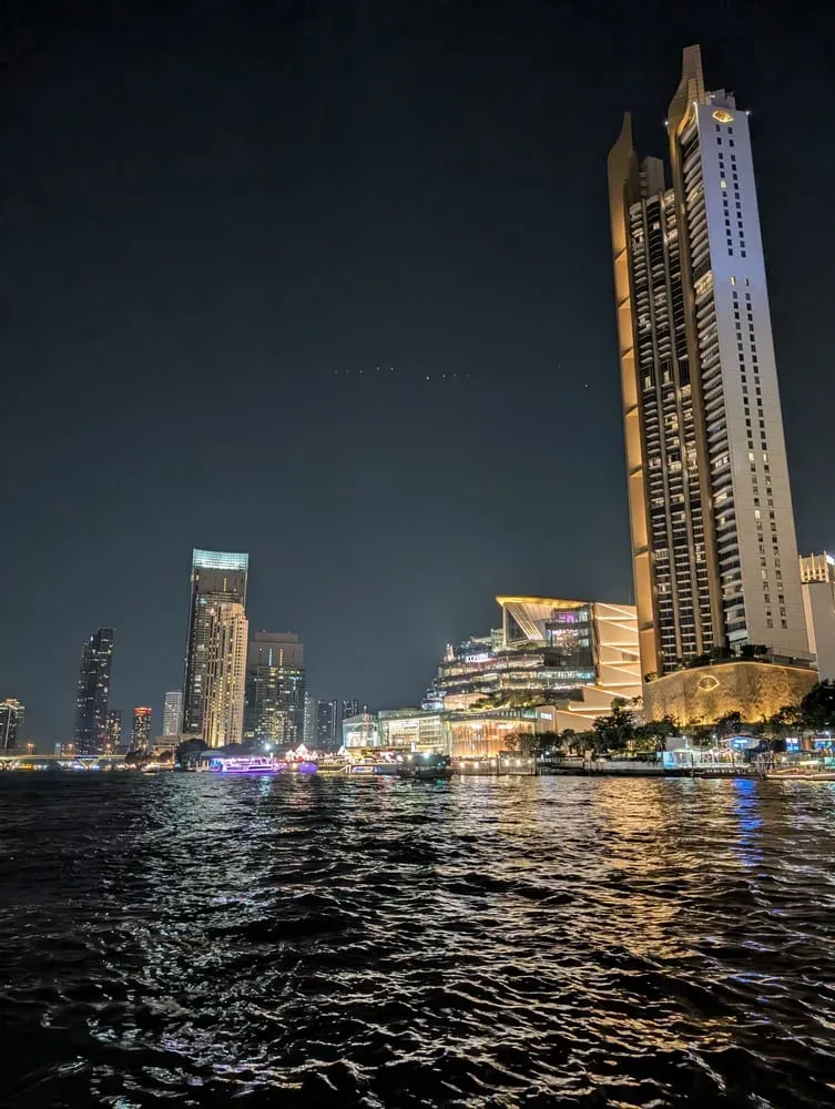 Checkin ICONSIAM, Charoen Nakhon Road, Khlong Ton Sai, Кхлонгсан, Бангкок, Таиланд 3