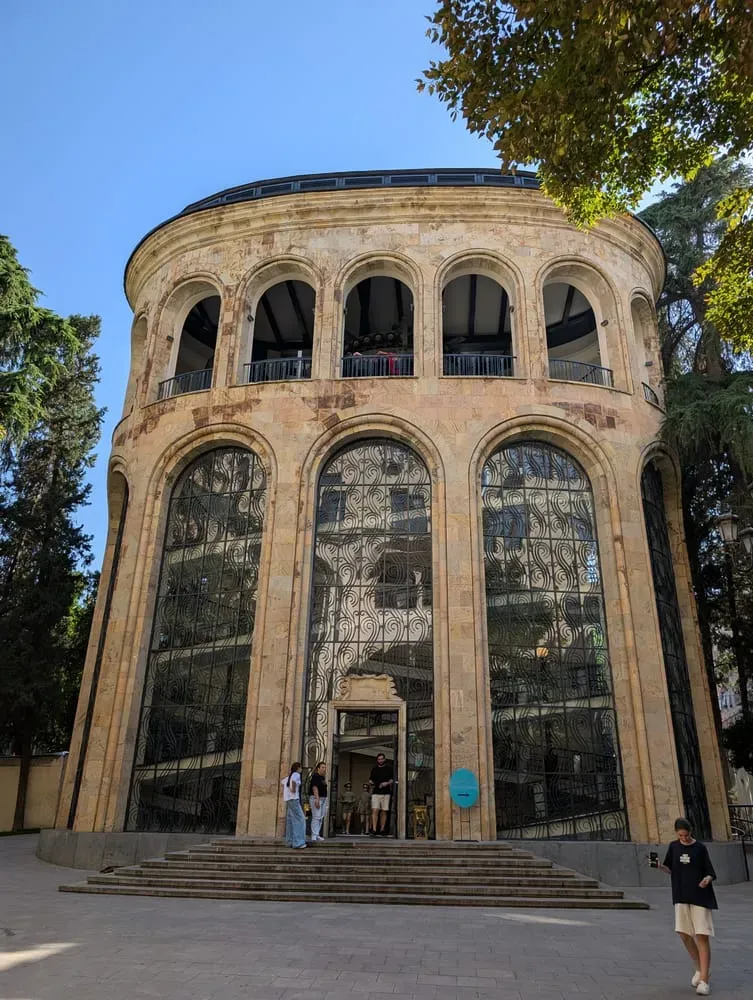 Checkin Tbilisi, Грузия 3