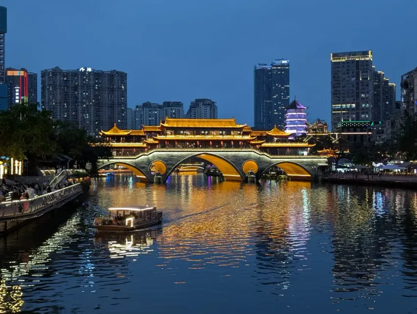 Checkin Chengdu, Сычуань, Китай 1