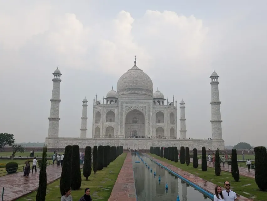 Checkin Agra, Уттар-Прадеш, Индия 1