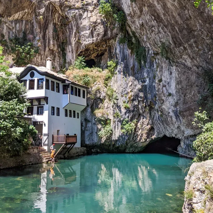 Author image Mostar Travel Guide