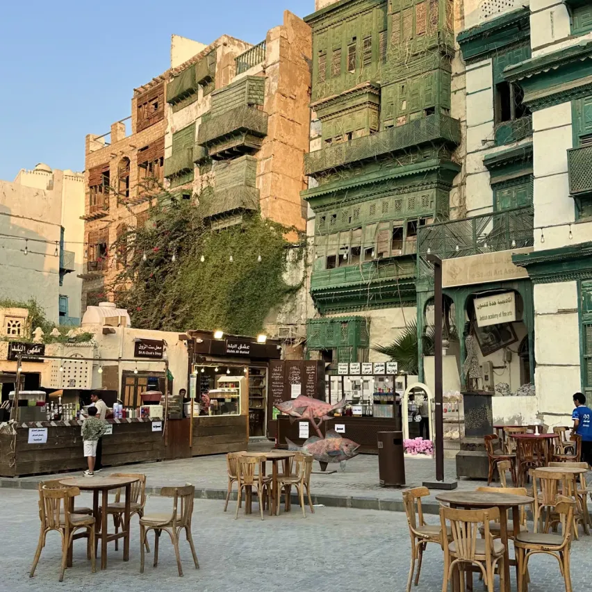 Author Visa to Saudi Arabia: eVisa online or visa on arrival